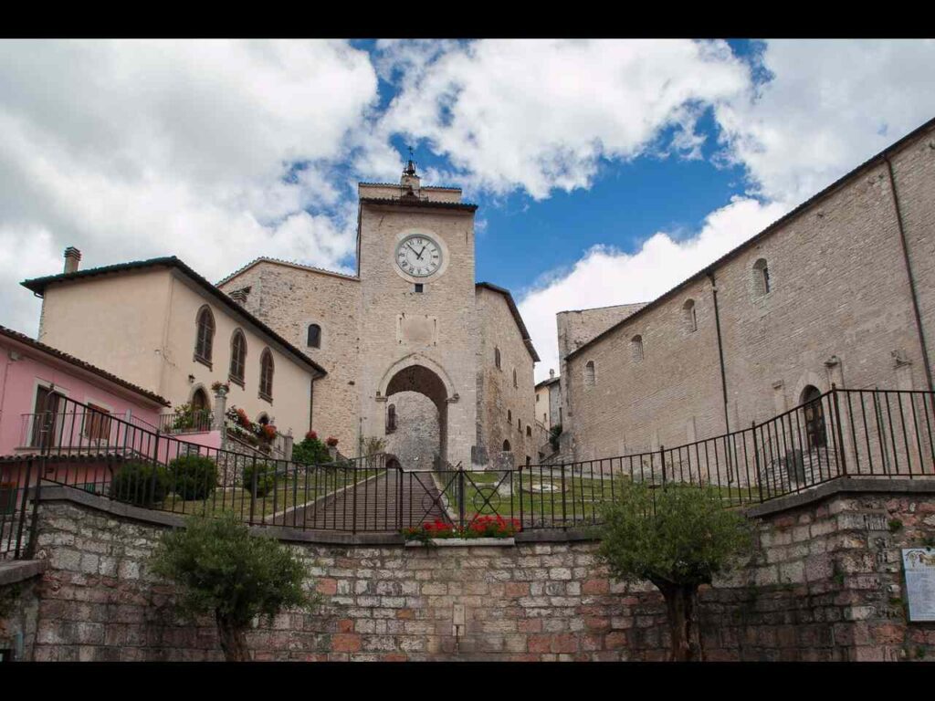 TAPPA 2-MONTELEONE DI SPOLETO, Il Castello - Foto di Mirko Pradelli